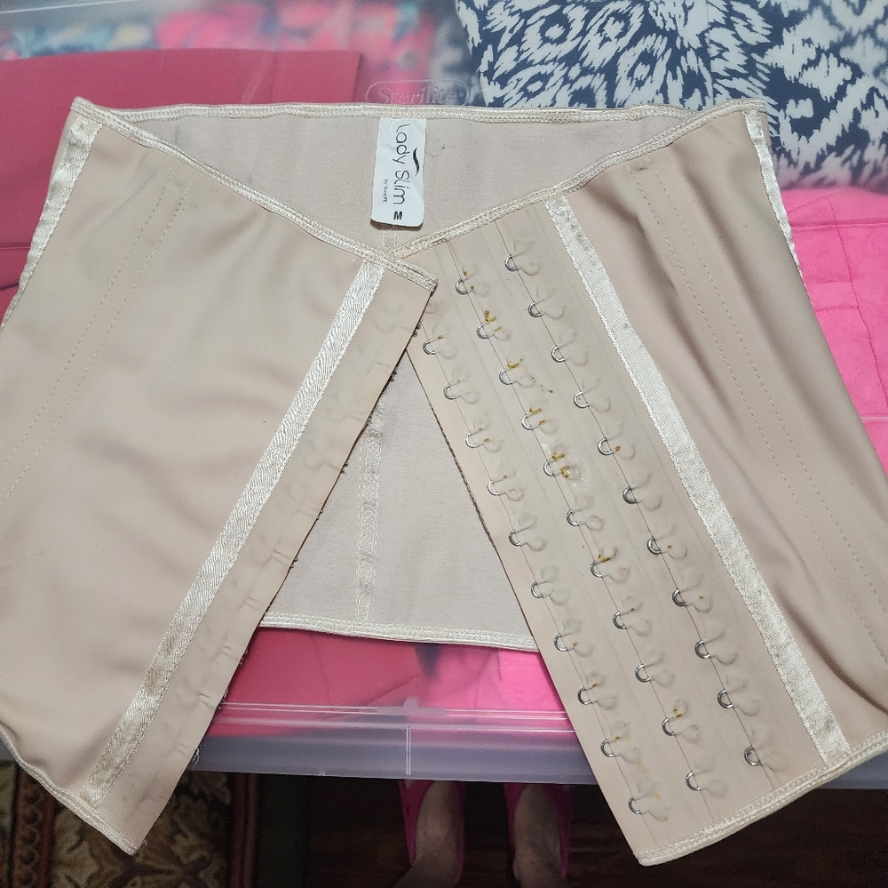 NWOT Sz M Lady Slim by Nuvofit Latex Waist Trainer